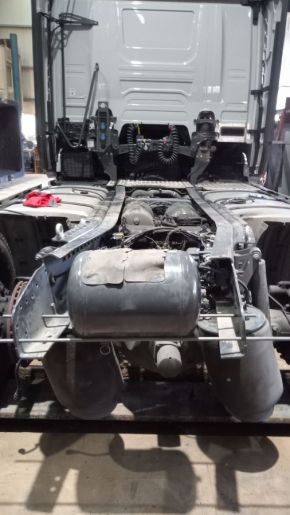 Scania SZM, Sattelplatte bereits demontiert